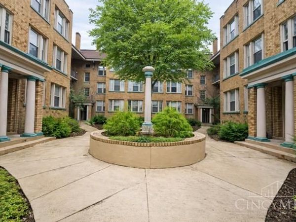 3896 Reading Road, Unit P, Cincinnati, OH 45229
