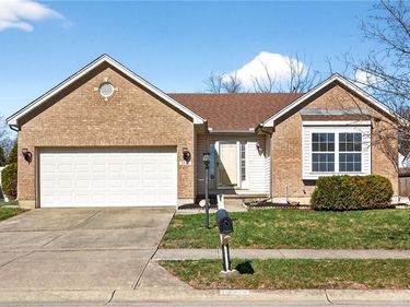 1525 Farrington Drive, Kettering, OH 45420