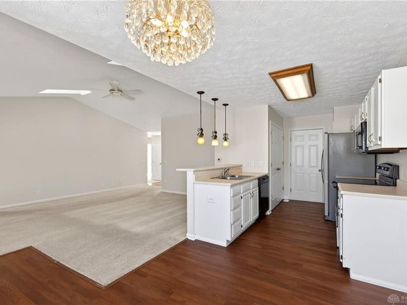 1525 Farrington Drive, Kettering, OH 45420 Photo 14