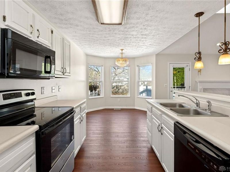 1525 Farrington Drive, Kettering, OH 45420 Photo 17