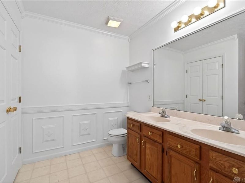 1525 Farrington Drive, Kettering, OH 45420 Photo 22