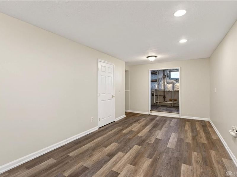 1525 Farrington Drive, Kettering, OH 45420 Photo 33