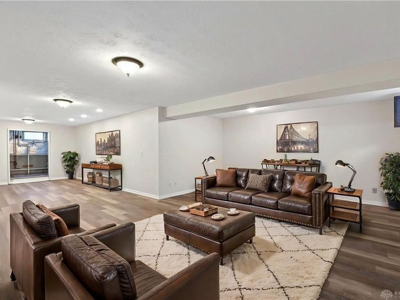 1525 Farrington Drive, Kettering, OH 45420 Photo 36