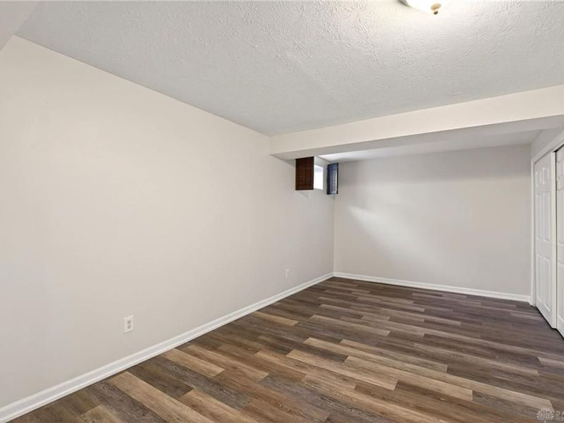 1525 Farrington Drive, Kettering, OH 45420 Photo 39