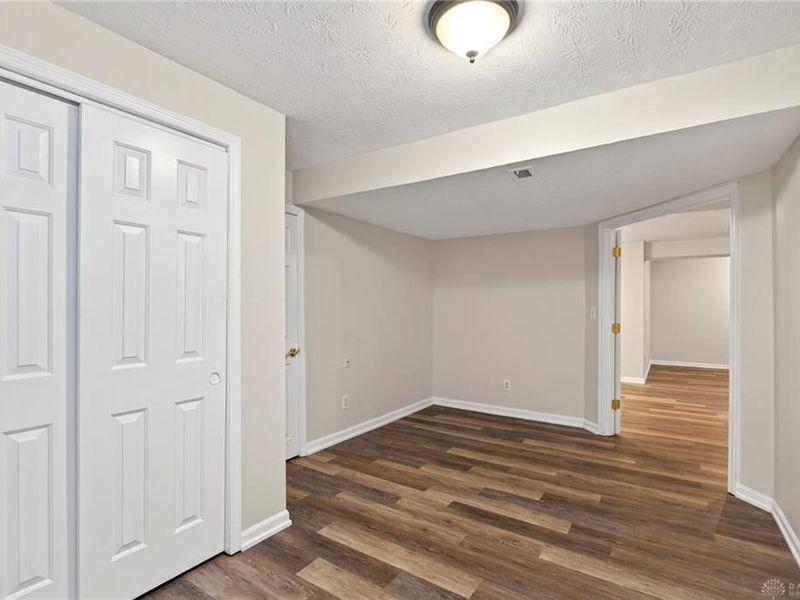 1525 Farrington Drive, Kettering, OH 45420 Photo 42