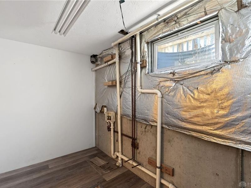 1525 Farrington Drive, Kettering, OH 45420 Photo 46