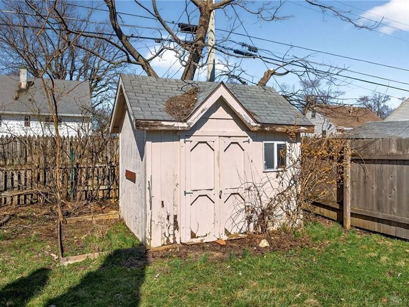 1525 Farrington Drive, Kettering, OH 45420 Photo 52