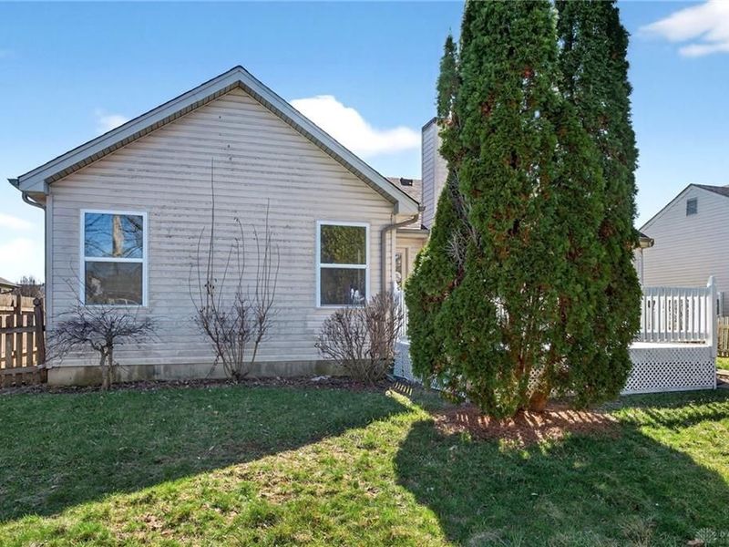 1525 Farrington Drive, Kettering, OH 45420 Photo 54