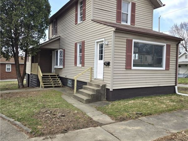 14 N Lorain Avenue N, Girard, OH 44420