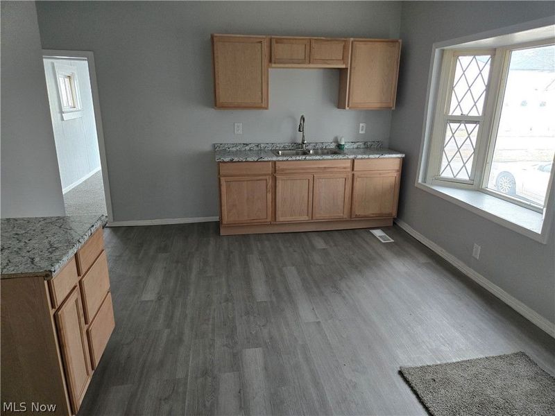 14 N Lorain Avenue N, Girard, OH 44420 Photo 7