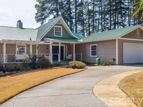 20919 Island Forest Drive , Cornelius, NC 28031