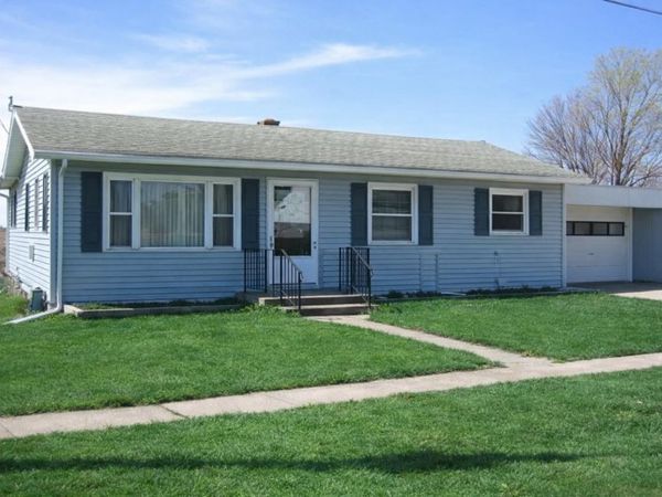 1629 299 Avenue, Dyersville, IA 52040