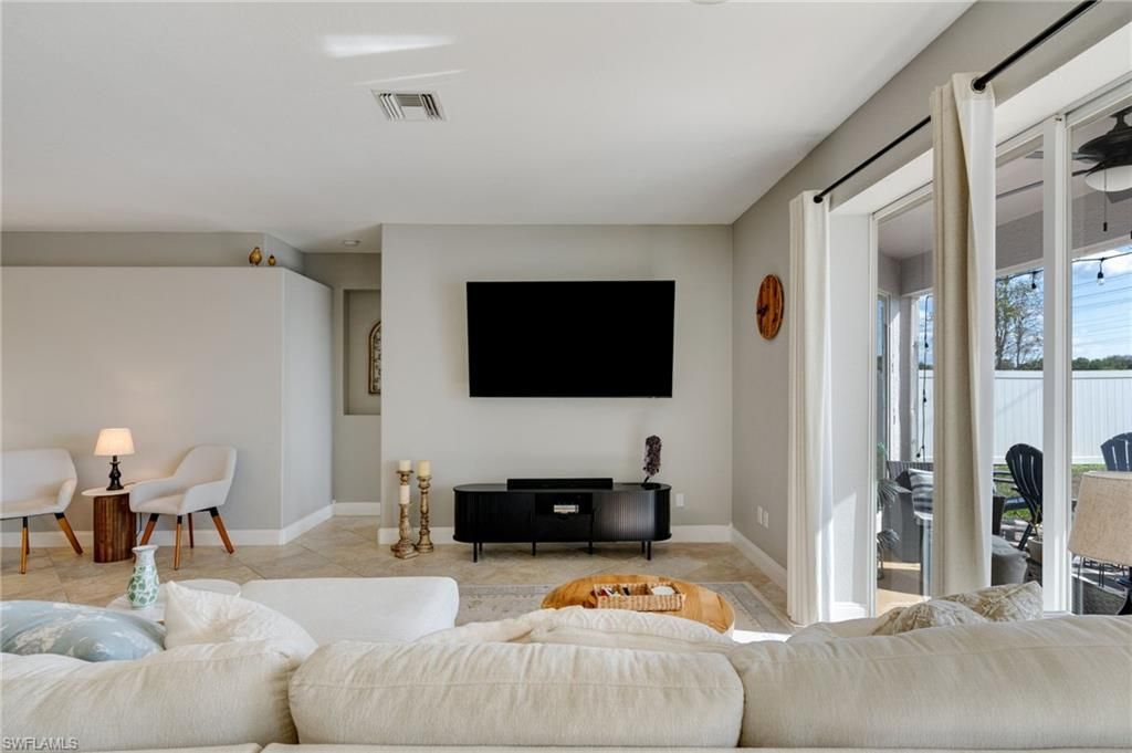 11200 Lakeland Cir, Fort Myers, FL 33913 Photo