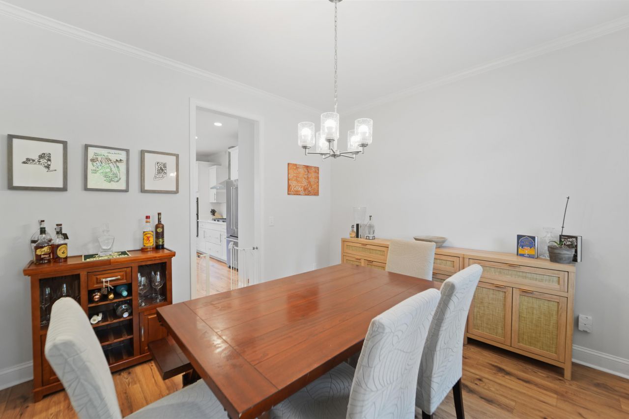 1806 Swing Lane Photo 25