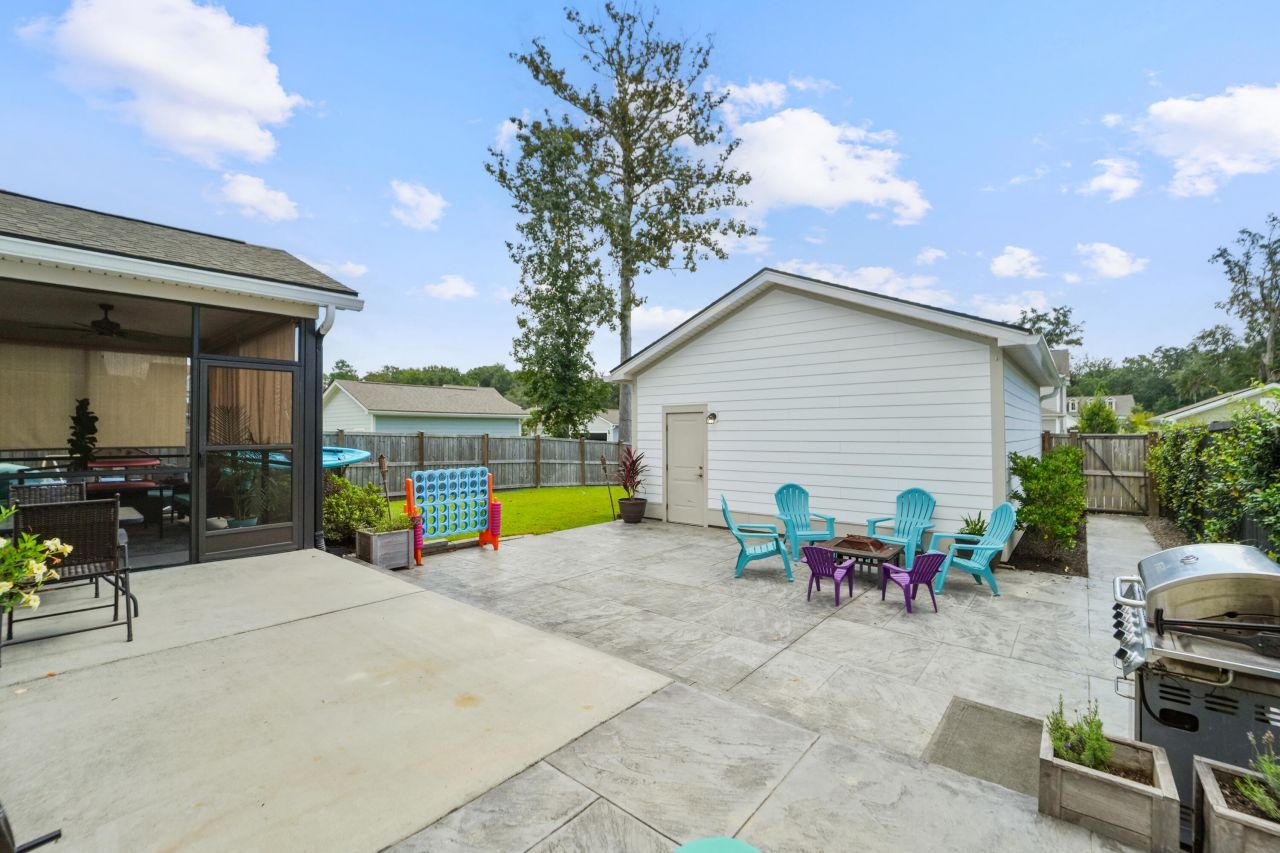 1806 Swing Lane Photo 48