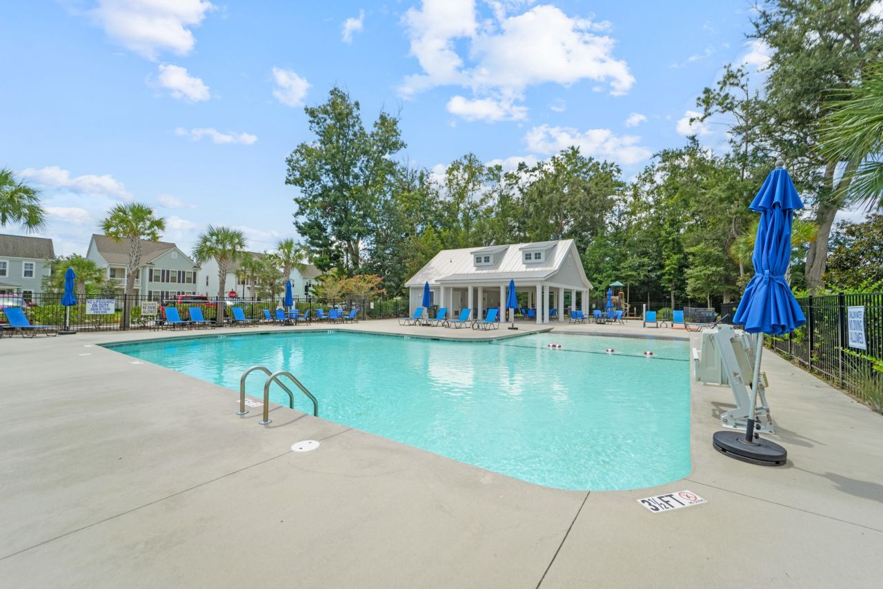 1806 Swing Lane Photo 60