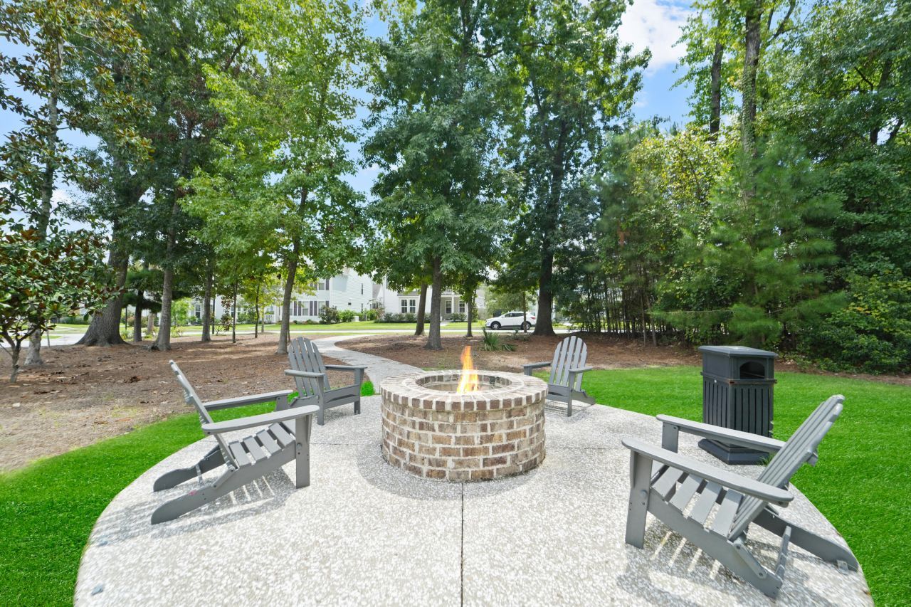 1806 Swing Lane Photo 61