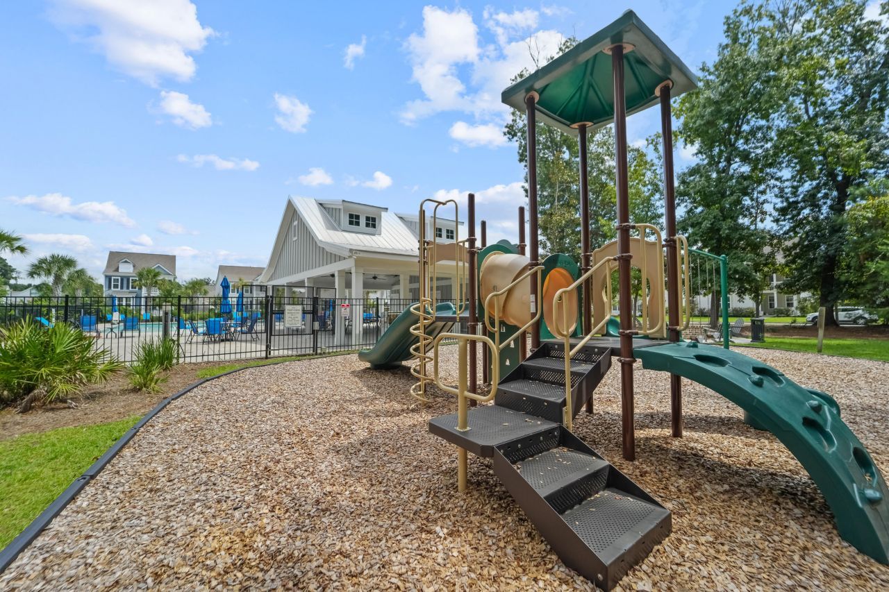 1806 Swing Lane Photo 63