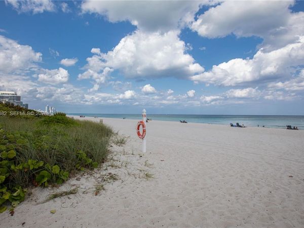 9172 NE Collins Ave , Unit 312, Surfside, FL 33154