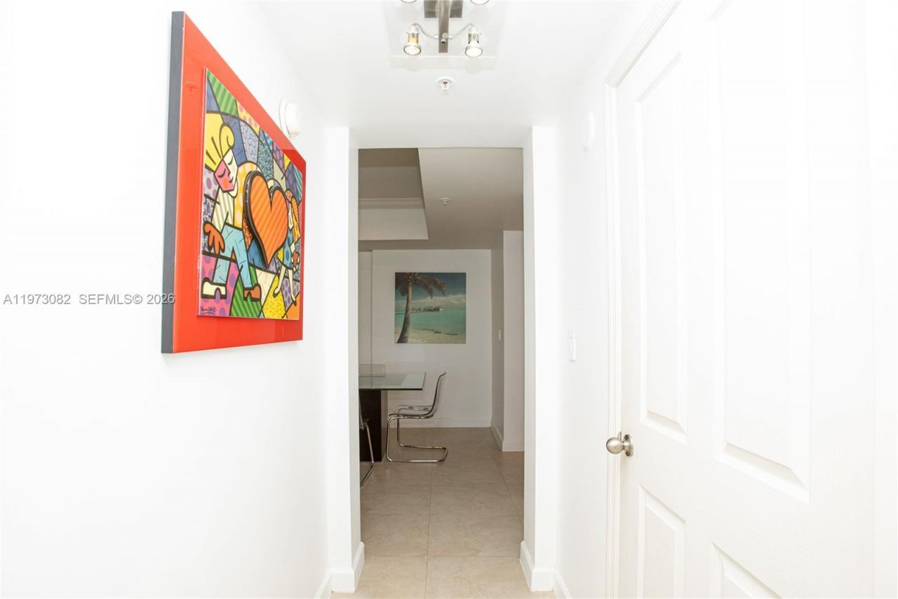 9172 NE Collins Ave , Unit 312, Surfside, FL 33154 Photo