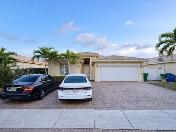 12718 SW 47th St, Miramar, FL 33027