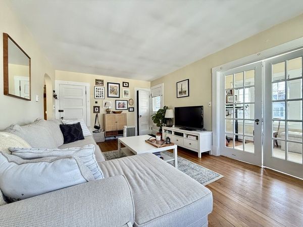 32 Quincy Street, Unit 32, Watertown, MA 02472