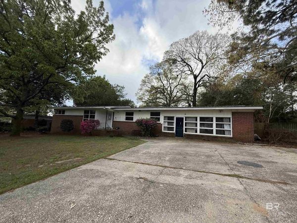 4003 Michael Boulevard, Mobile, AL 36609