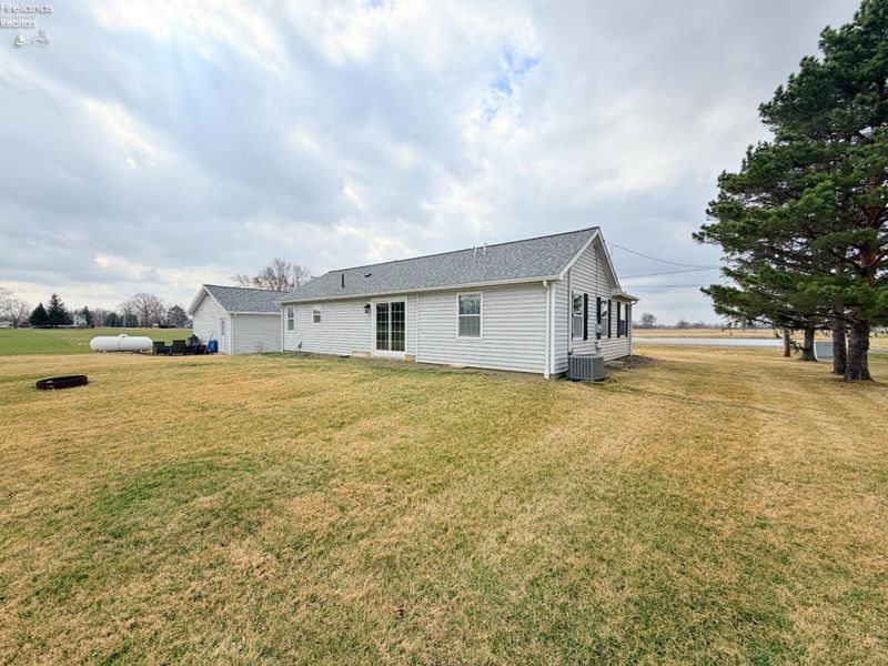 741 S Schau Road, Port Clinton, OH 43452 Photo 42