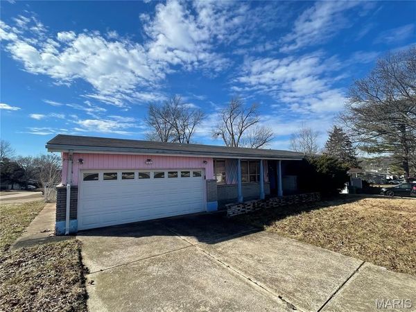 2270 Ainsworth Drive, Unincorporated, MO 63136