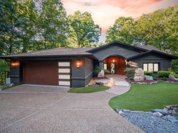 29 Ciento Way, Hot Springs Village, AR 71909