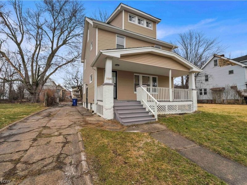 13609 Edgewood Avenue , Cleveland, OH 44105 Photo 2