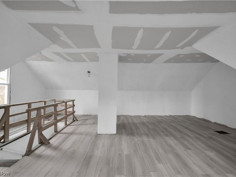 13609 Edgewood Avenue , Cleveland, OH 44105 Photo 23