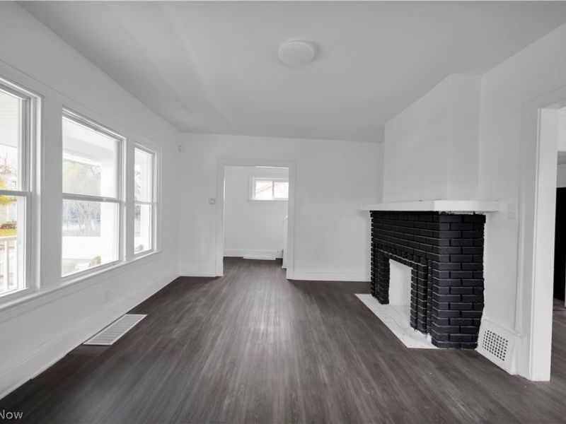 13609 Edgewood Avenue , Cleveland, OH 44105 Photo 6