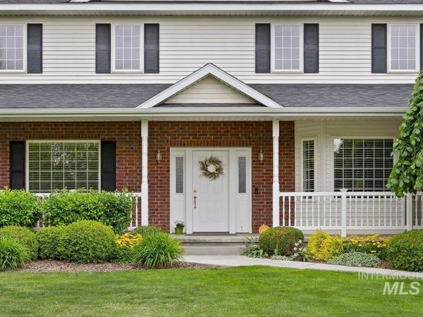 3018 Laurelwood Dr, Twin Falls, ID 83301