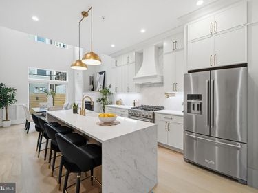 713 N 3RD STREET, PHILADELPHIA, PA 19123