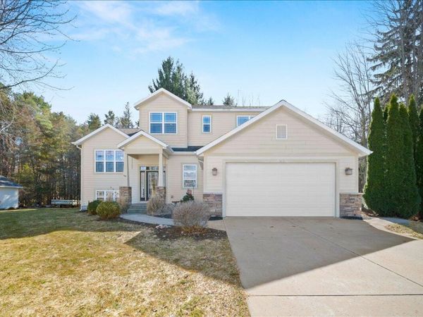 863 Cedar Wood Trail, Muskegon, MI 49441