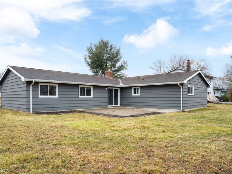 15312 Forest Park Drive, Strongsville, OH 44136 Photo 3