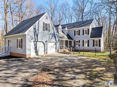 6024 Watch Harbour Road, Midlothian, VA 23112