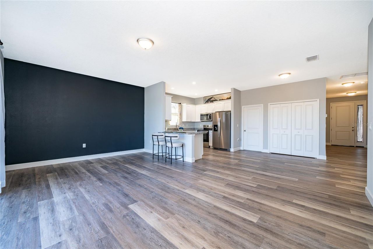 180 11 Avenue , Osteen, FL 32764 Photo