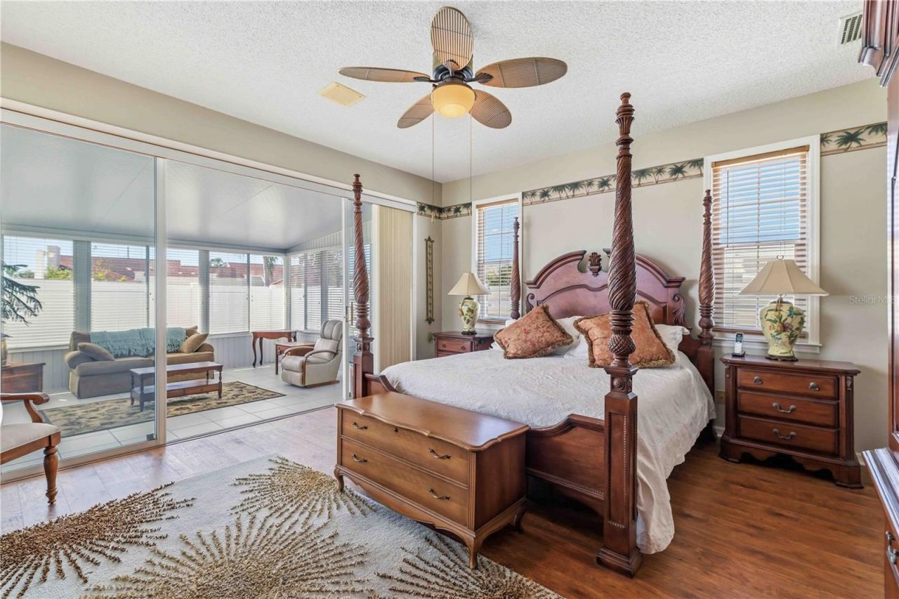 4820 61st Avenue Drive W, Bradenton, FL 34210 Photo