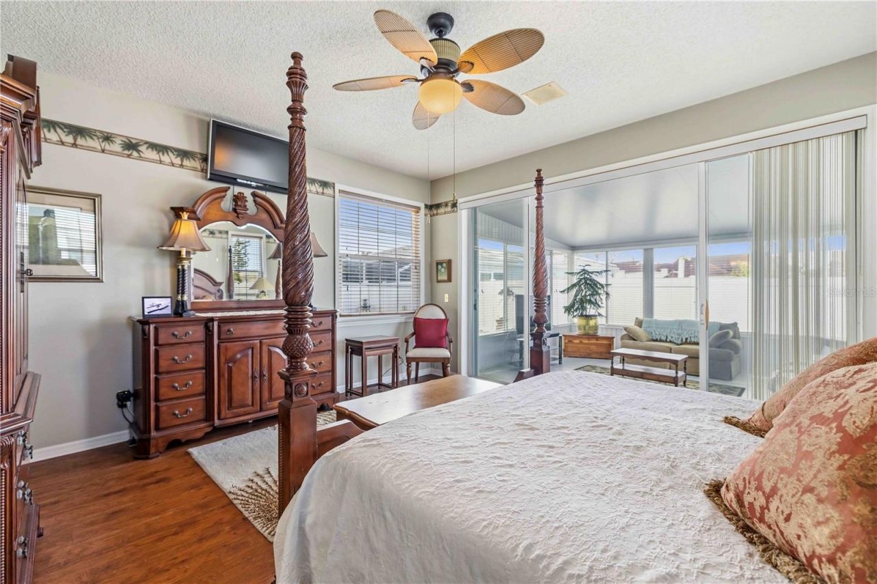 4820 61st Avenue Drive W, Bradenton, FL 34210 Photo