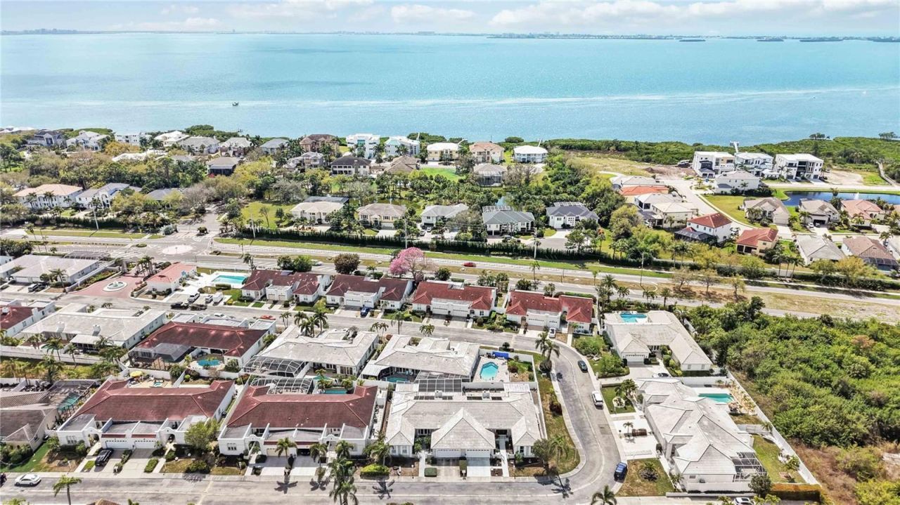 4820 61st Avenue Drive W, Bradenton, FL 34210 Photo