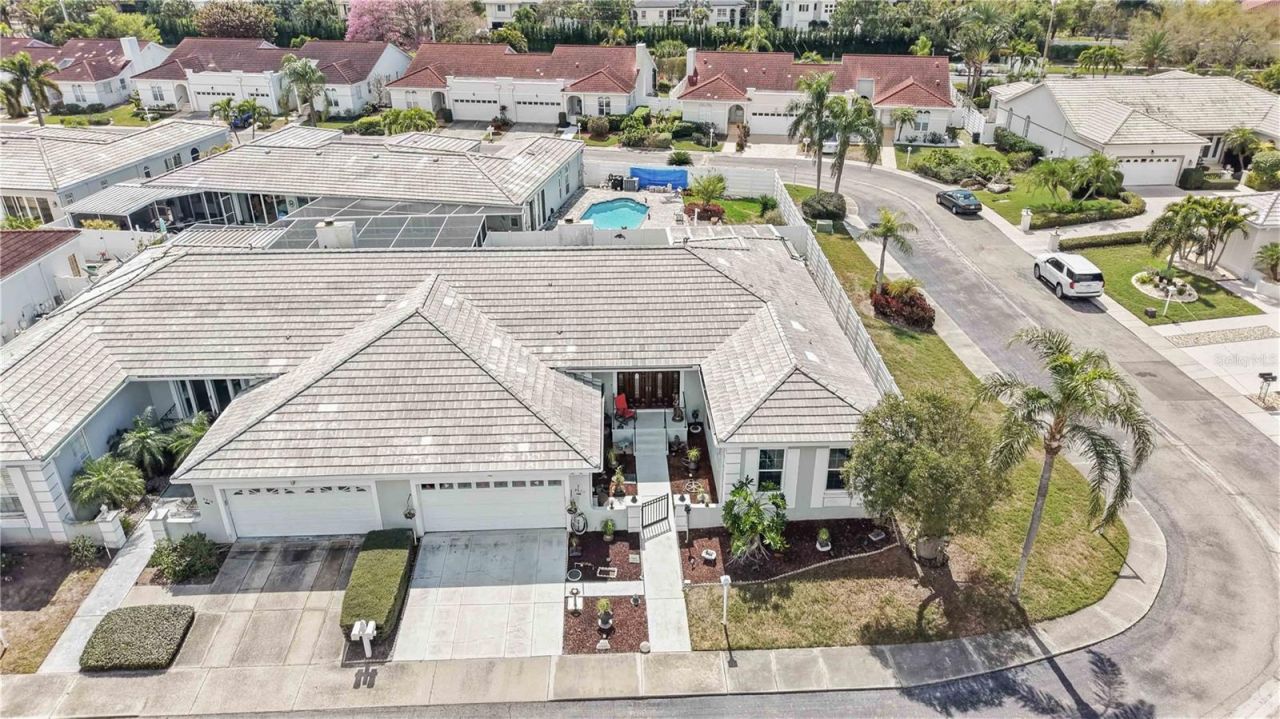 4820 61st Avenue Drive W, Bradenton, FL 34210 Photo