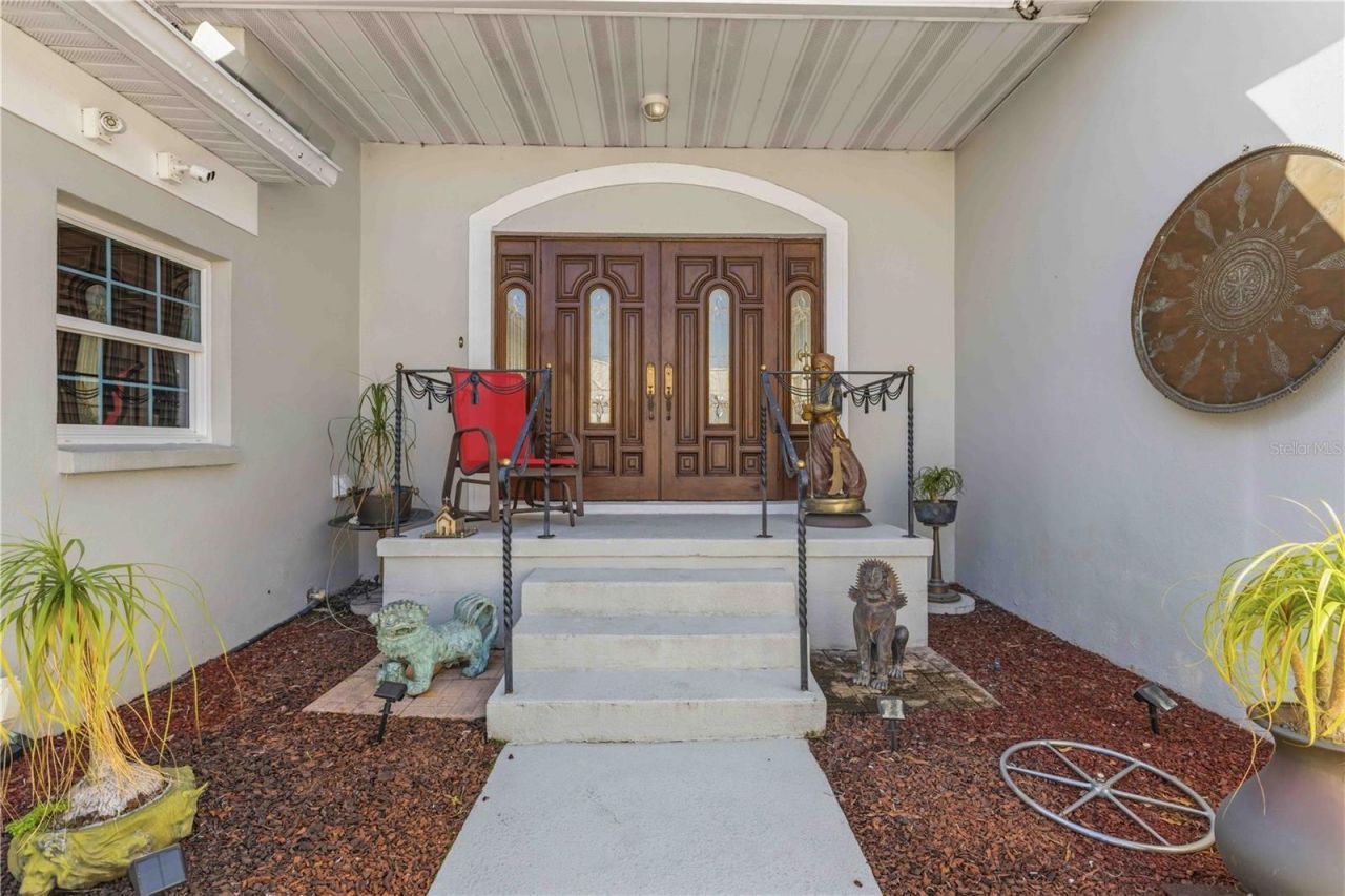 4820 61st Avenue Drive W, Bradenton, FL 34210 Photo