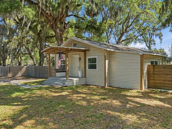 36104 EMERALDA AVENUE, LEESBURG, FL 34788