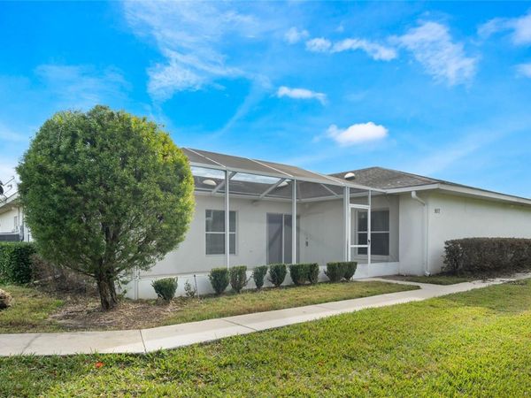 907 WILLOW DRIVE , LEESBURG, FL 34748