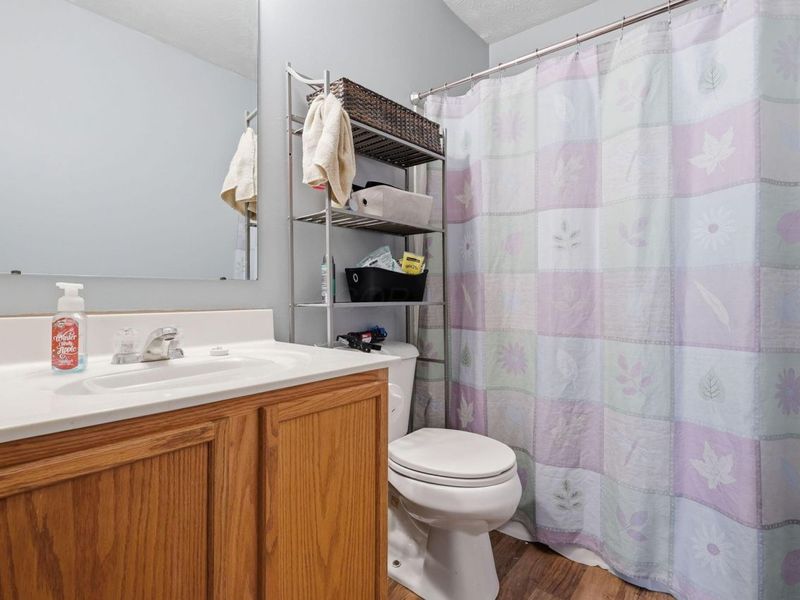 4711 Lyndenhall Drive, Columbus, OH 43207 Photo 14