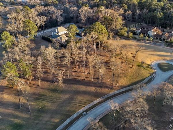 415 Mission Ridge Court , Shreveport, LA 71106