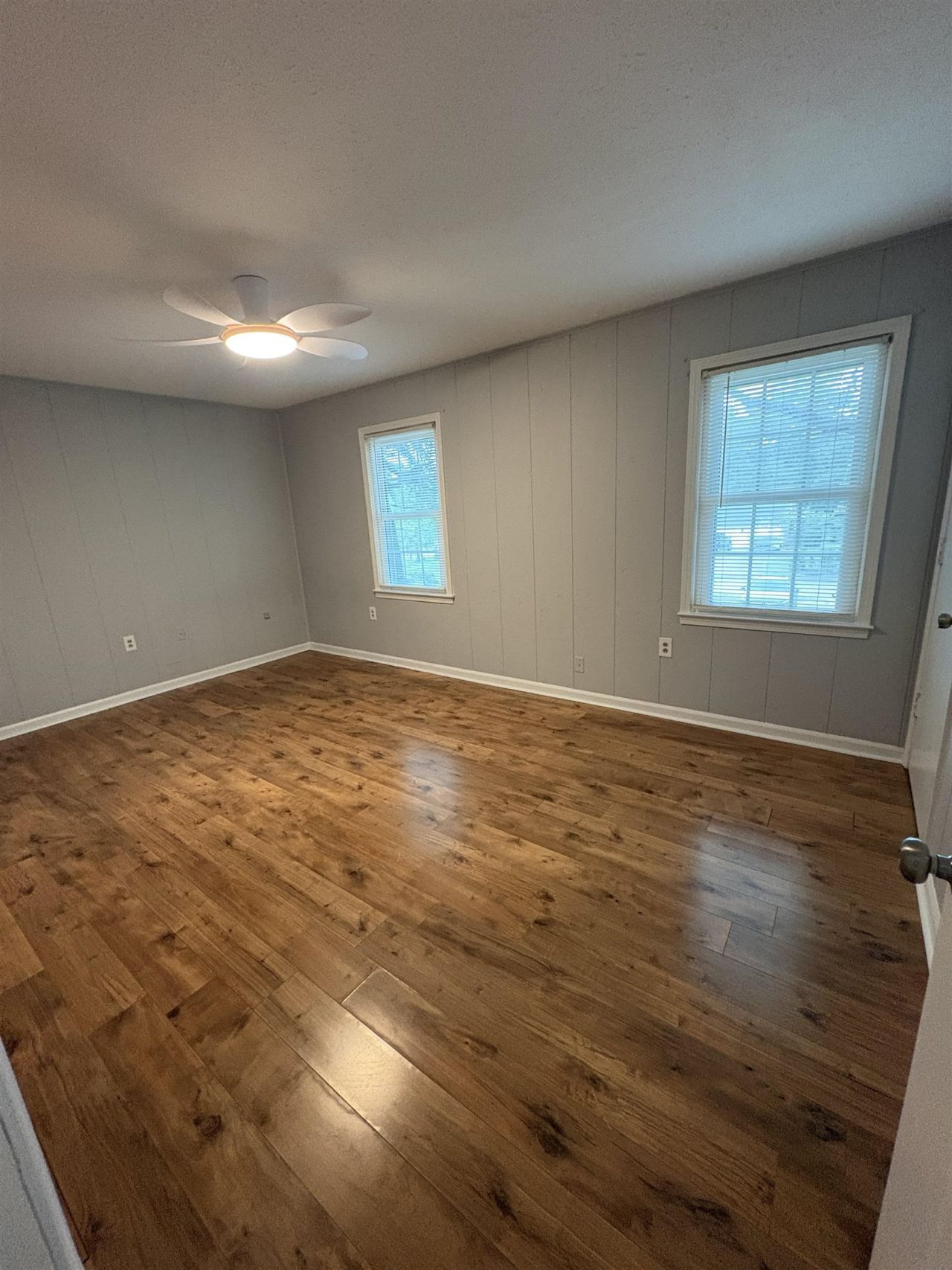 4405 Lakeside Dr. Photo 21
