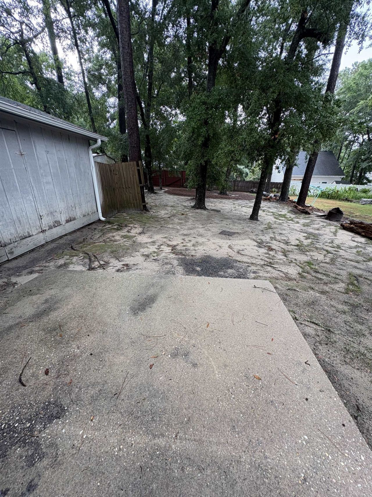 4405 Lakeside Dr. Photo 22